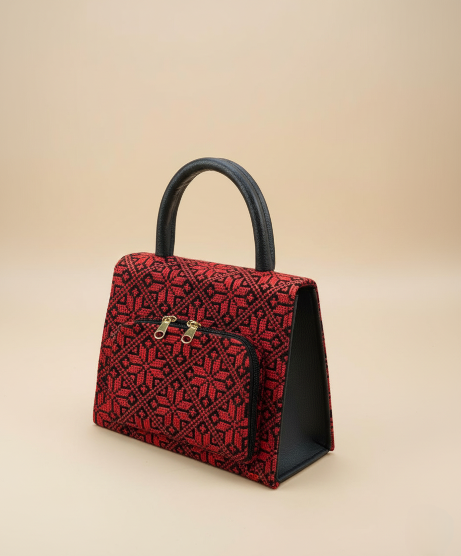 حقيبة يد كلاسيكية مطرزة