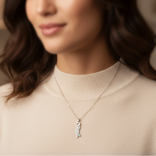 قلادة خريطة فلسطين الفضية مع مفتاح