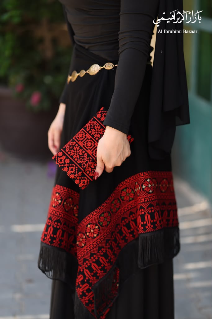 Traditional Triangle Wrap Scarf | Embroidered Heritage Shawl